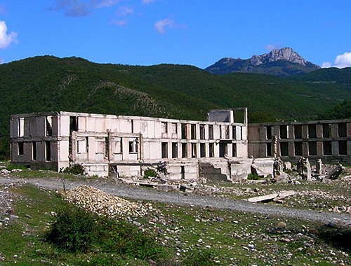South Ossetia, Leningor. Photo by http://ru.wikipedia.org