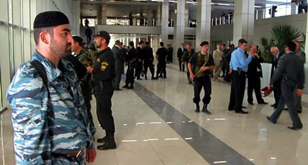 At the airport of Grozny, Chechnya. Photo by www.chechnyafree.ru