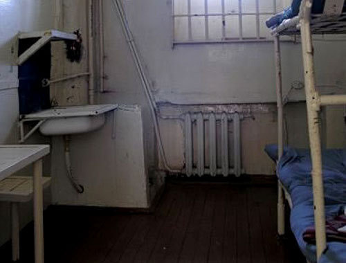 Prison cell. Photo by http://izkolonii.ru