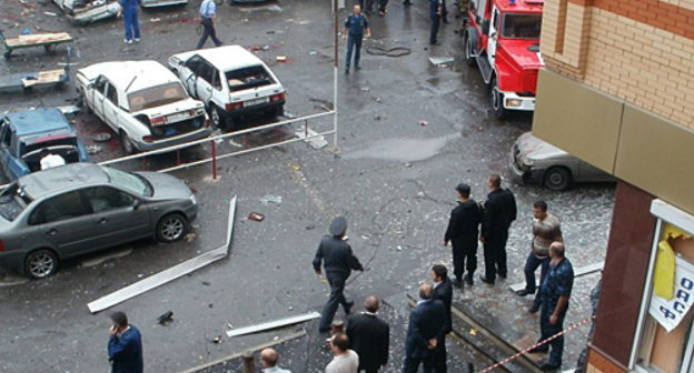 Consequences of the terror act near the Central Marketplace of Vladikavkaz, North Ossetia, September 9, 2010. Photo by http://skfonews.ru, author Felix Kireev