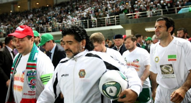 Gennady Khloponin, Diego Maradona and Luis Figo at the opening ceremony of the Akhmat-Hadji Kadyrov Stadium in Grozny, May 15, 2011. Photo: fc-terek.ru