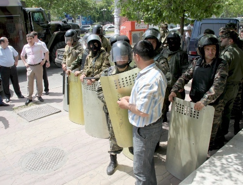 Rally against lawlessness of law enforcers in Makhachkala, Dagestan, June 1, 2011. Photo by the "Caucasian Knot"
