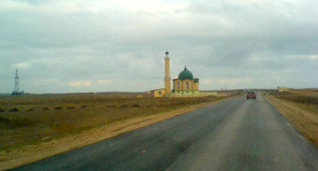 Road in Dagestan. Source: www.winwd.narod.ru