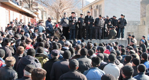 Dagestan, Untsukul District, January 14, 2012, rally of Gimry villagers with a demand to cancel the CTO regime. Photo by Akhmed Magomedov for the "Caucasian Knot"