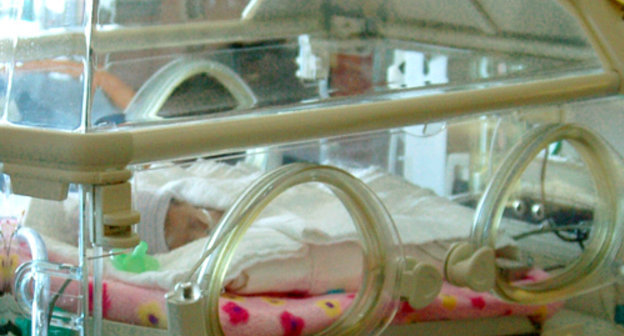 Incubator for nursing newborns. Photo by Sheraz Sadiq, KQED QUEST Flickr Group