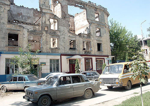 Chechnya, Grozny, Victory Prospect. Photo by www.chechnyafree.ru