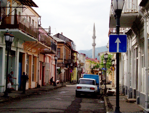 Old Batumi, a street opening to a minaret. Photo by Joe Coyle, www.flickr.com/people/onbangladesh