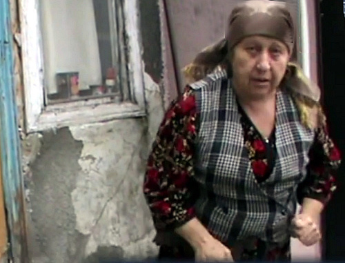 Resident of a barrack in Gorky Street. Nalchik, September 2013. Photo taken from the ‘Caucasian Knot’ stream. 