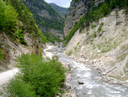 The Djeirakh District of Ingushetia, the Asin Gorge. Photo: Timur Ziev, http://www.photosight.ru/users/300922/, Creative Commons Attribution-Share Alike 3.0 Unported License