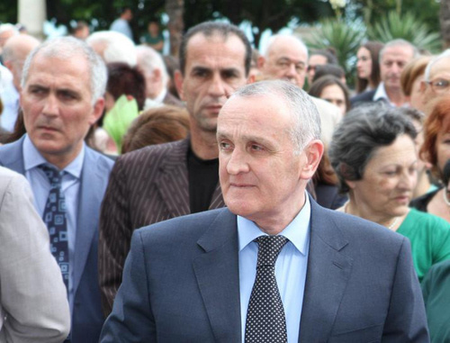 Alexander Ankvab (in front). May 2014. Photo: © Management of Information and Mass Communications of the President of the Abkhaz Republic, http://www.abkhaziagov.org/