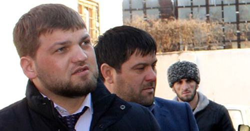 Idris Cherkhigov (to the left). Grozny, January 2013. Photo: the Ministry for Emergencies of the Chechen Republic, http://www.95.mchs.gov.ru/