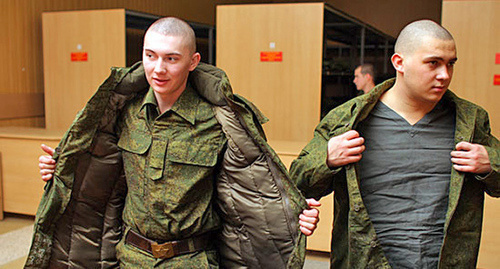 Russian servicemen. Photo: http://recrut.mil.ru/for_recruits.htm