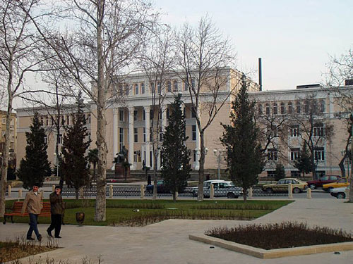 Azerbaijan, Baku. Photo by http://en.wikipedia.org