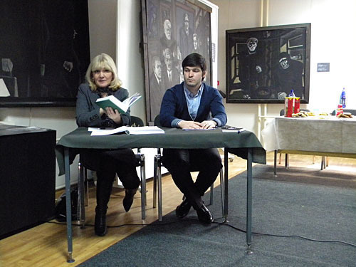 Commemoration of victims during 1944 deportation of Chechens and Ingushes. Ceremony masters Marem Yandieva and Ibragim Costoev. Moscow, GULAG History Museum, February 23, 2010. Photo by the "Caucasian Knot"