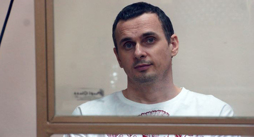 Ukrainian film director Oleg Sentsov at the court session in Rostov-on-Don. Photo: Anton Naumlyuk, http://www.svoboda.org/content/article/27174113.html