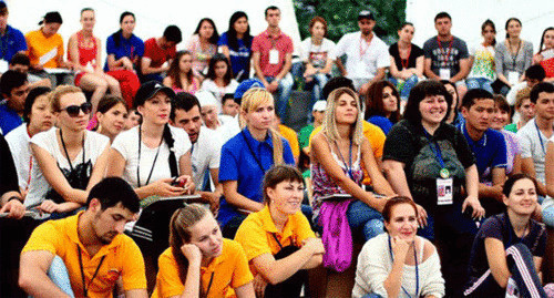 The participants of the Youth Forum "Mashuk-2015". Photo: http://машукфорум.рф/новости/