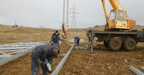 Power line construction. Photo: http://kerch.com.ru