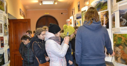 Visitors of tThe exhibition "Images of Old and New Sochi", January 7, 2016. Photo by Svetlana Kravchenko for the ‘Caucasian Knot’. 