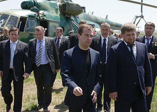 Alexander Khloponin (on the left), Dmitri Medvedev, Ramzan Kadyrov and Adam Delimkhanov (on the right) after arrival in Tsentoroy village. Chechnya, June 14, 2010. By courtesy of the press service of the President of Russia 