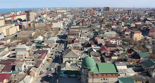 A view of Makhachkala. Photo: Arsen Bagaziev, http://odnoselchane.ru/?page=photos_of_category&amp;sect=2323&amp;com=photogallery