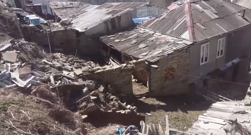 Village of Kenkhi. Screenshot of Djalaldinov’s video appeal to Putin, Youtube.com