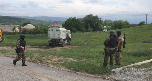Law enforcers during CTO in Ingushetia. Photo: https://06.mvd.ru/news/item/7852460/