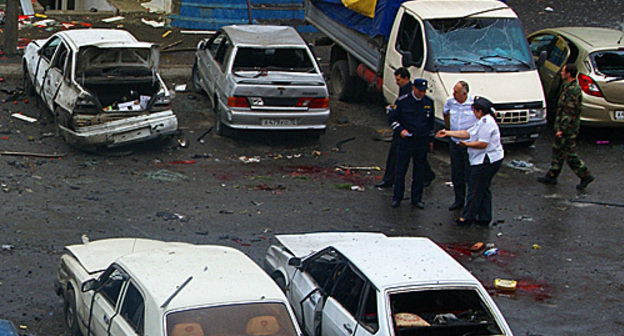 Results of terror act near the central marketplace of Vladikavkaz in Dzhanaev Street, September 9, 2010. Photo by Vladimir Mukagov for the "Caucasian Knot"