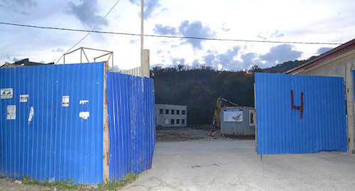 The second line of the Bzugu treatment facilities left unconstructed since 2014. Photo by Svetlana Kravchenko for the ‘Caucasian Knot’. 