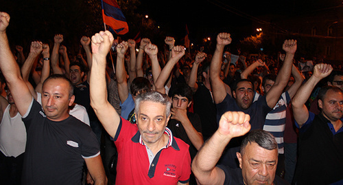 The participants of the protest action in Yerevan. July 27, 2016. Photo by Tigran Petrosyan for the "Caucasian Knot"