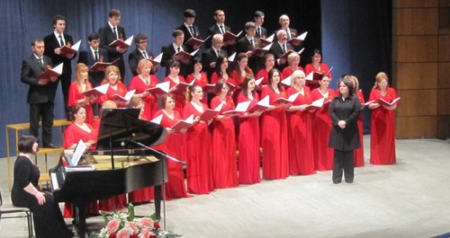 The State Chorus of Dagestan at the scene. Photo by N.S. Magomedov for the "Caucasian Knot"