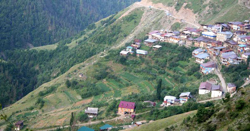 The village of Mokok, Tsuntin District of Dagestan. Photo: Arsen Abdulaev http://odnoselchane.ru/