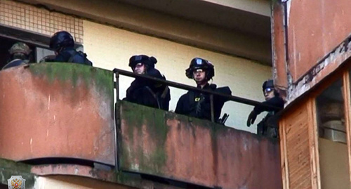 The law enforcers during CTO. Photo: http://nac.gov.ru/kontrterroristicheskie-operacii/troe-glavarey-bandpodpolya-deystvuyushchego-na.html