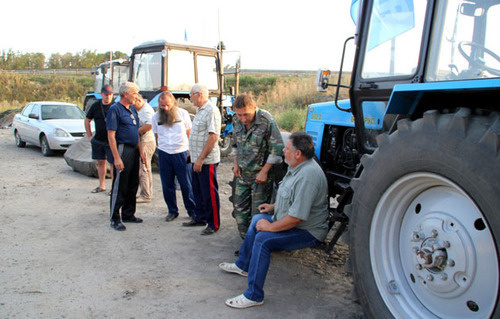Kuban farmers. Photo: http://www.krestianin.ru/articles/57841-osobo-opasnye-fermery