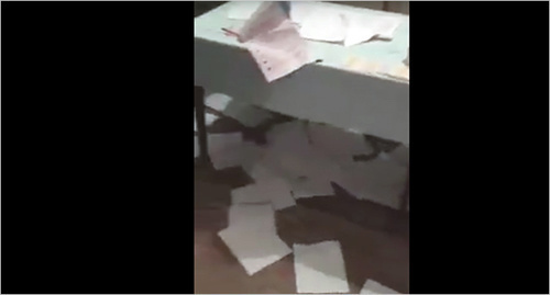 Trampled down ballot papers at the polling station in the village of Gotsatl. Screenshot of a video from the "Dagestan Online" community on Facebook, facebook.com/groups/dagonline