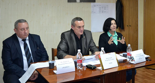 Leaders of three parties hold press conference in CPRF office. From left to right: Vladimir Melnikov (Rodina"), Igor Vasiliev (CPRF), Iren Ilyenkova ("Yabloko"). Photo by Svetlana Kravchenko for the 'Caucasian Knot'. 
