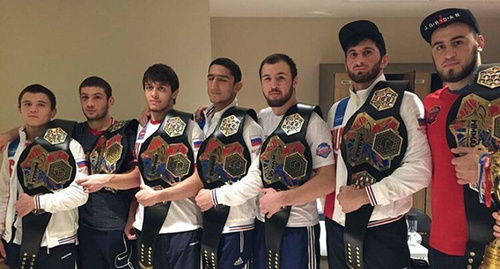 Dagestanis representing Russian team at MMA tournament. Photo: http://www.riadagestan.ru/news/sports/dagestanskie_boytsy_zavoevali_vse_zolotye_medali_ofitsialnogo_chempionata_mira_po_mma/ 