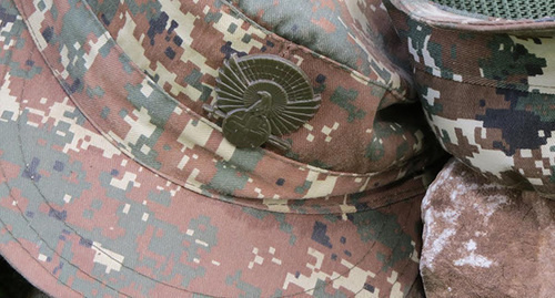 A cap-badge. Photo by Alvard Grigoryan for the "Caucasian Knot"