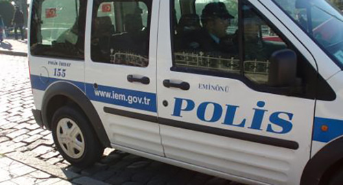 A police car in Turkey. Photo http://www.vestikavkaza.ru/news/Politsiya-Turtsii-razyskivaet-chetyrekh-predpolagaemykh-terroristov.html