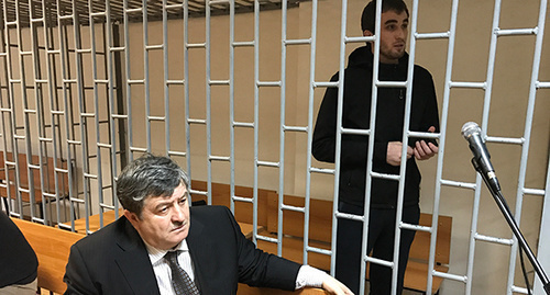 Zhalaudi Geriev and advocate Alaudi Musaev. Photo by Patimat Makhmudova for the 'Caucasian Knot'. 