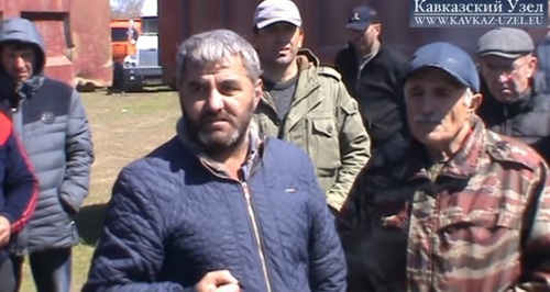 The participants of a protest action of truck drivers in Dagestan. Screenshot of a video by "Caucasian Knot" https://www.youtube.com/watch?v=-gQJixhYYSg