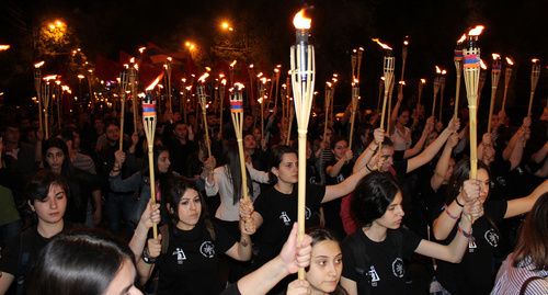 Torchlight procession dedicated to the memory of Armenian Genocide victims, Yerevan. Photo by Tigran Petrosyan for the 'Caucasian Knot'. 