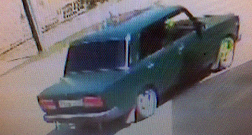Photo of the alleged kinappers' car, http://bloknot-rostov.ru/news/trekhletnego-malchika-pokhitili-i-uvezli-v-neizves-842434?sphrase_id=263078