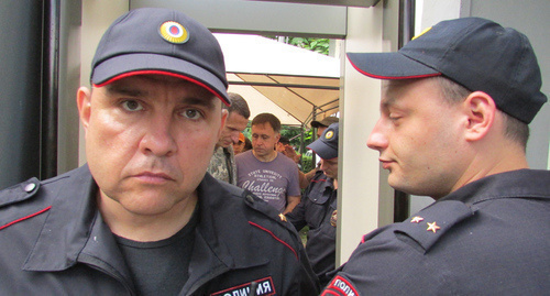 The police officers at the rally of  Navalny's supporters in Krasnodar. Photo by Vyacheslav Yaschenko for "Caucasian Knot"