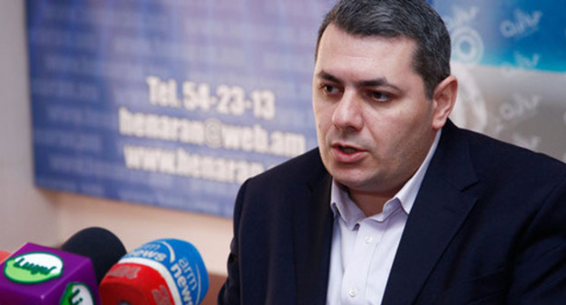 Political analyst Sergey Minasyan. Photo www.panarmenian