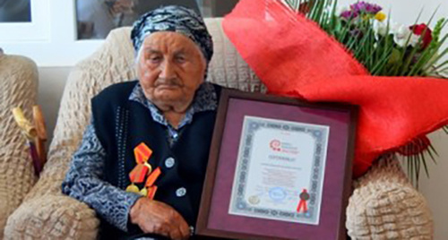 Nanu Shaova, a 127-year-old resident of the Baksan District of Kabardino-Balkaria. Photo: http://kbrria.ru/sites/default/files/field/image/dsc_5183.jpg