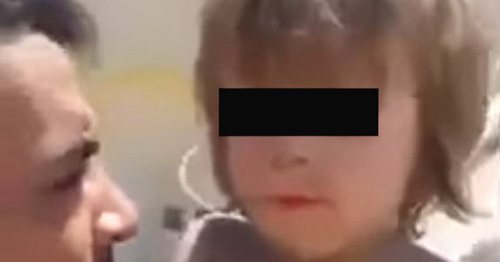 Iraqi soldiers demonstrate a Chechen boy captured by them during the battles for the city of Mosul. Still picture, video posted by user Vladislav Bulakhin, https://www.youtube.com/watch?v=YnQI4SywSBQ
Tumso Abdurakhmanov does not disclose 