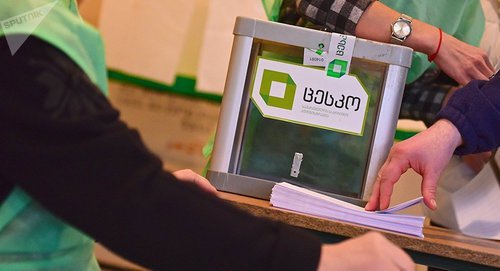 A ballot box. Photo Sputnik / Alexander Imedashvili
https://sputnik-georgia.ru/politics/20170812/236951224/Registraciju-na-vyborah-v-Gruzii-proshli-uzhe-sem-partij.html