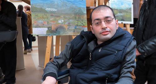 Eric Pogosyan, patient of the rehabilitation centre in Stepanakert. Photo by Alvard Grigoryan for the Caucasian Knot. 