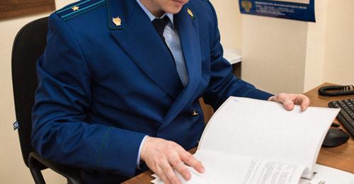 Public prosecution official. Photo: © Elena Sineok, Yuga.ru