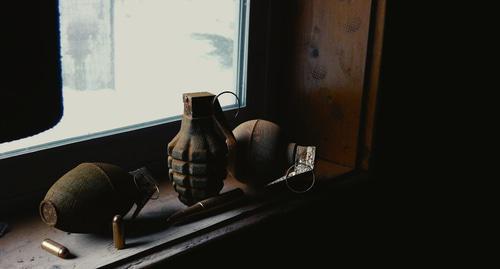 Grenades at the window. Photo from website pixabay.com